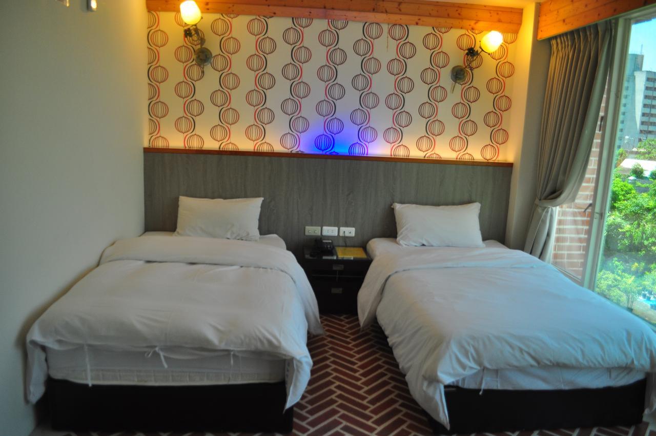 Fly House Backpacker Guesthouse Hualien City Ngoại thất bức ảnh